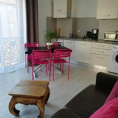 Apartment La Brunette